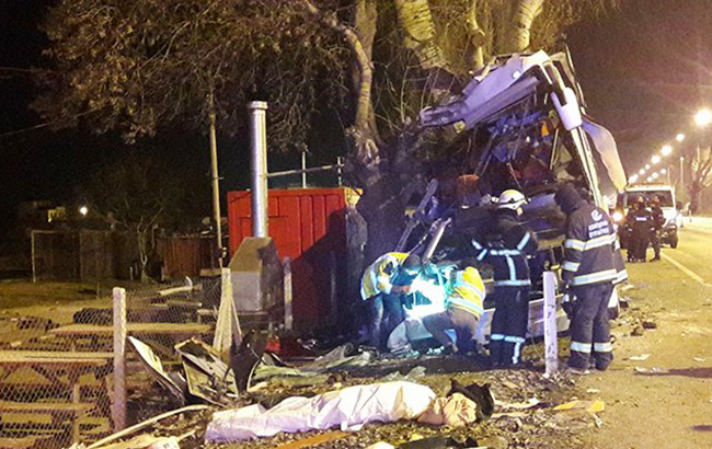 В Турции в результате аварии туристического автобуса погибли 11 человек